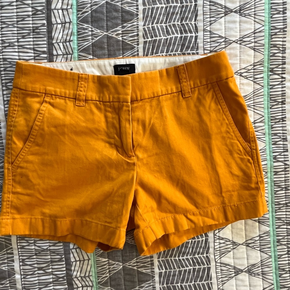 3.5” chino shorts